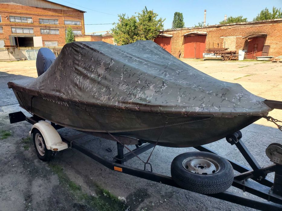 Лодка з мотором Южанка 2