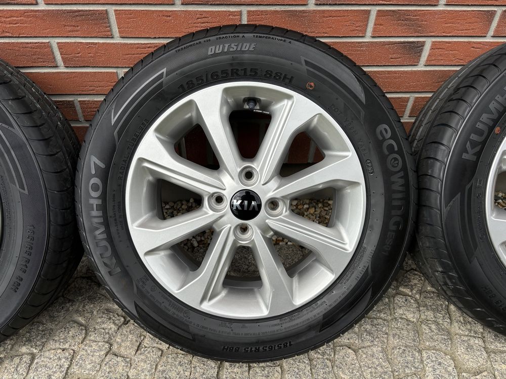 Koła Kia Stonic 4x100 6Jx15 ET46 185/65 R15 Kumho Ecowing Hyundai