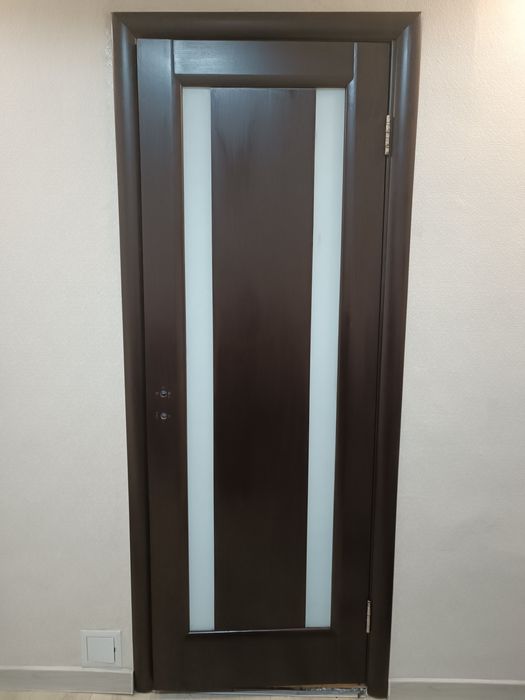 Двери новые, межкомнатные.