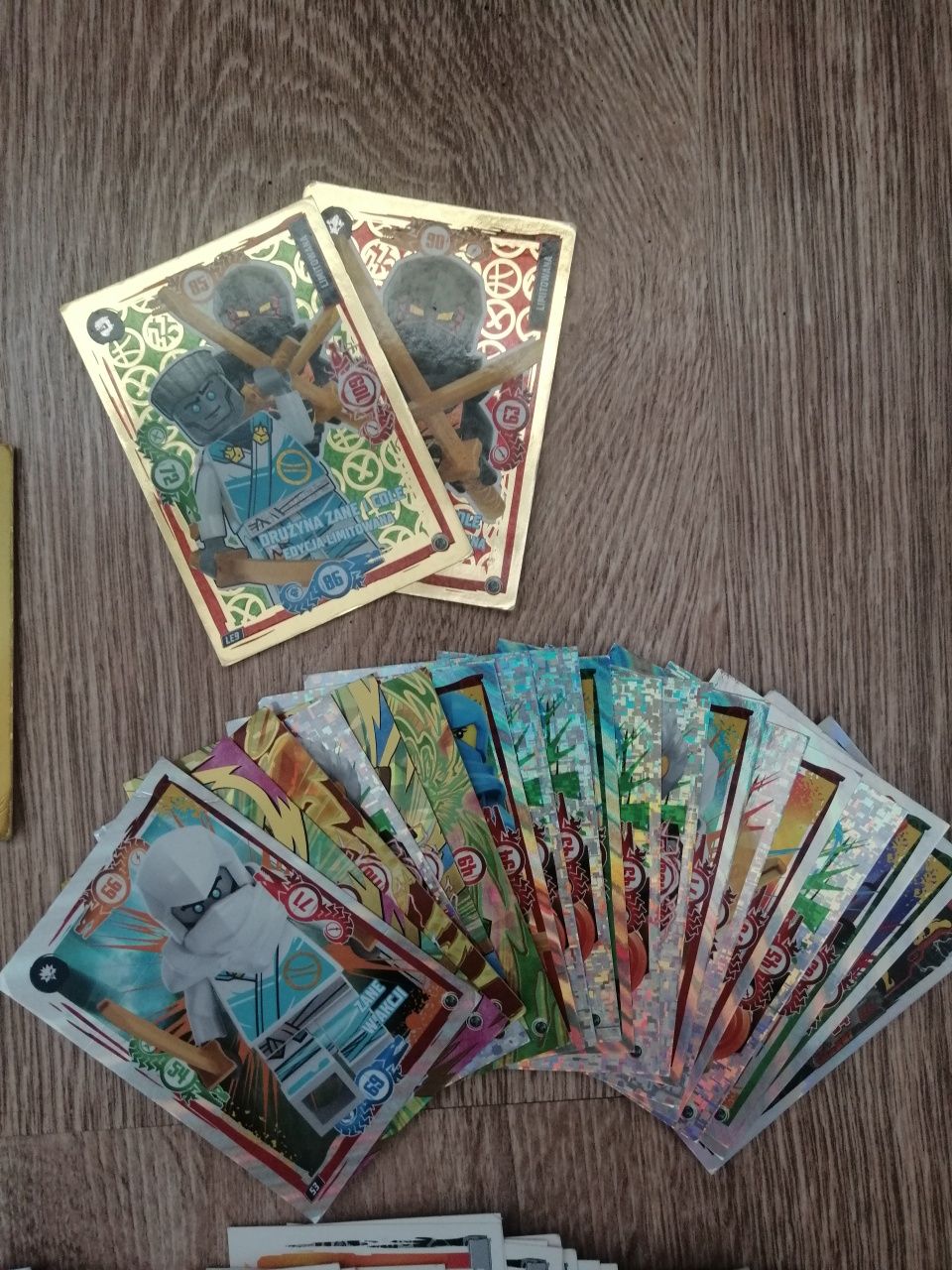 92 karty lego ninjago seria 9,9NP i 10