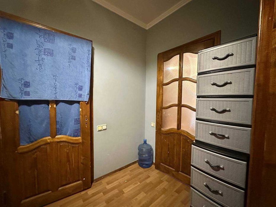 Продам квартиру, кирпичный дом 6 Фонтана