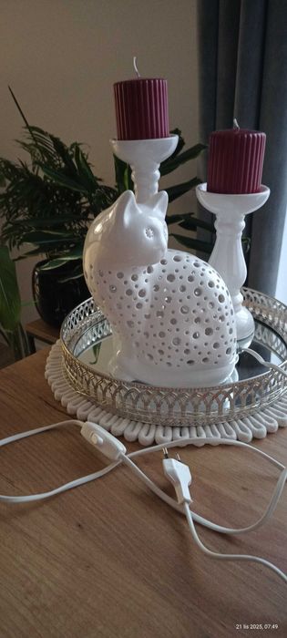 Lampka w kształcie kota