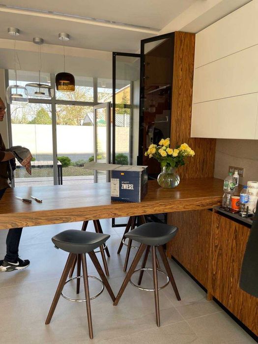 видео! дом в стиле минимализма с убежищем, Совиньон-1, 150 м., к морю