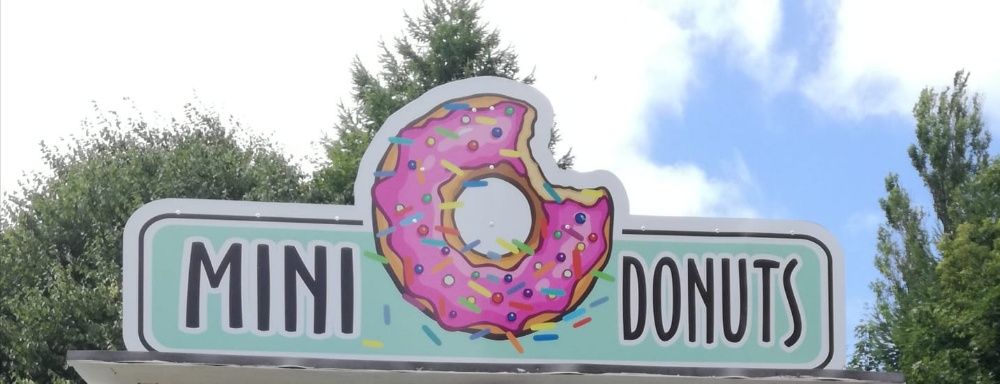 Baner reklamowy Mimi Donuts