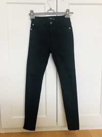 Jeansy damskie skinny Reserved jak nowe- 34