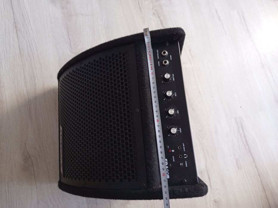 Amplificador Carlsbro EDA30B