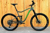Musing Petrol 5 (Нідерланди) Shimano XT M-8000, 12-speed,  Pike 150mm