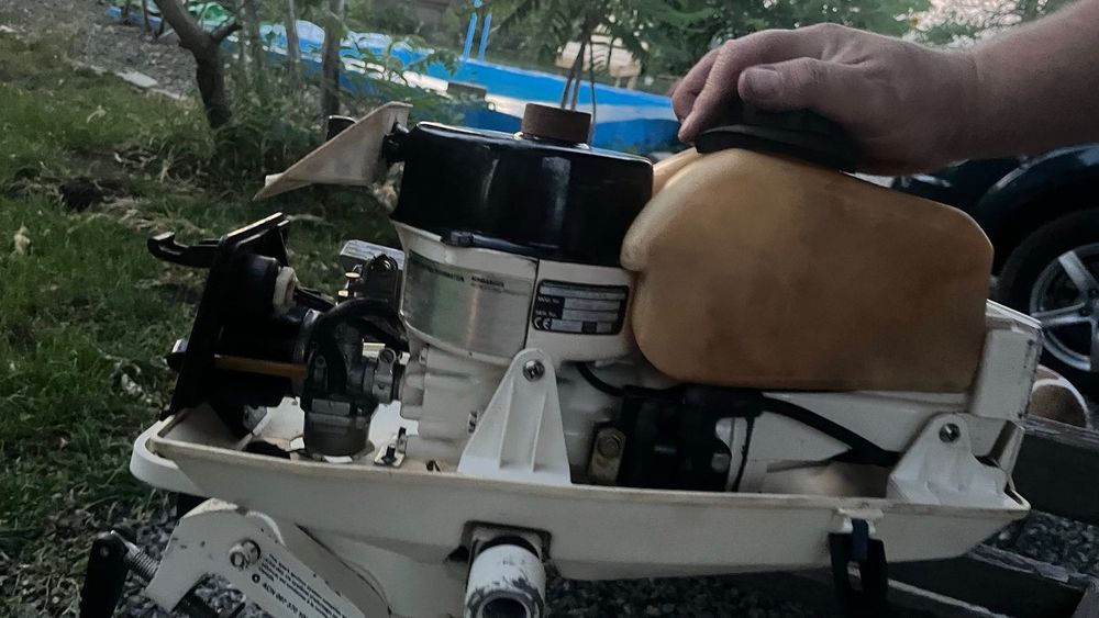 Лодочні мотори Johnson 3,3 та Johnson Bombardier 3,5 (ціна за один)