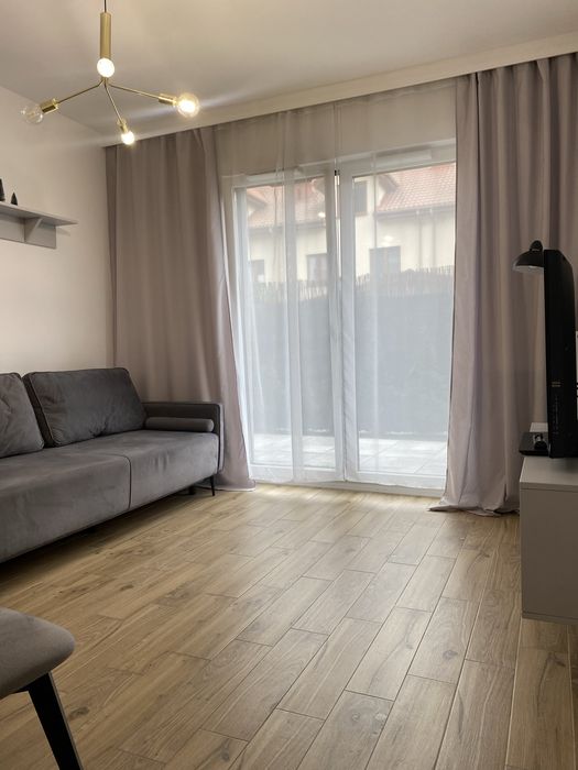 Do wynajęcia: Dwupokojowe mieszkanie z ogródkiem.