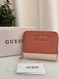 Portfel Guess z serii Frisco