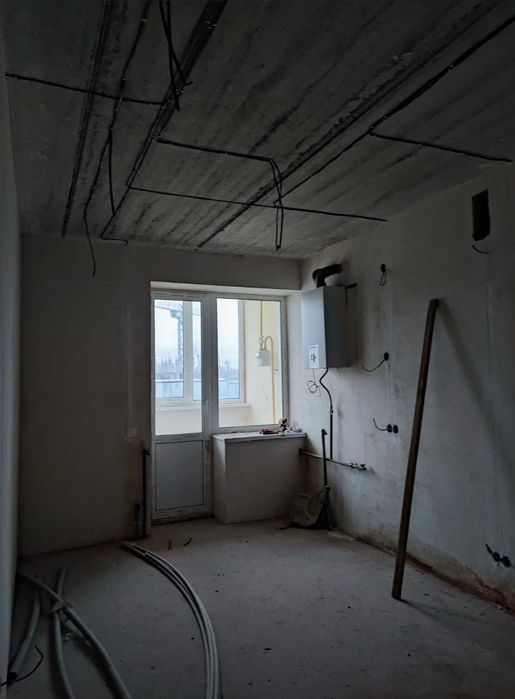 Квартира з частковим ремонтом по ТОП ціні 40 м2