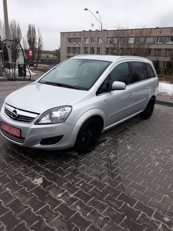 Opel Zafira В COSMO 7мест