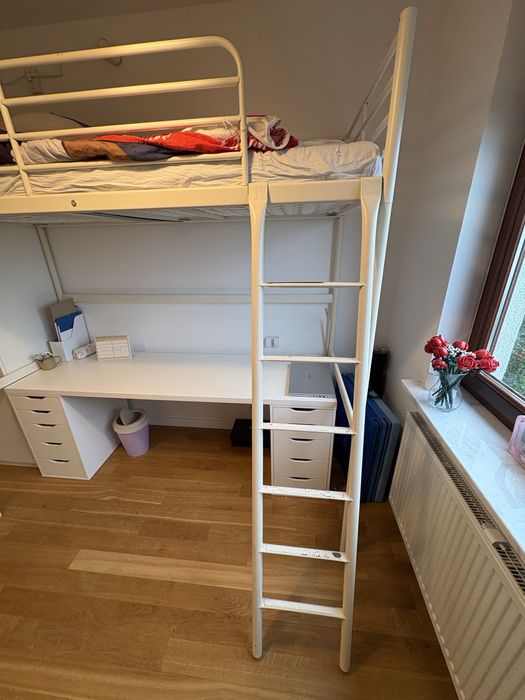 Łòżko antresola SVARTA IKEA z materacem