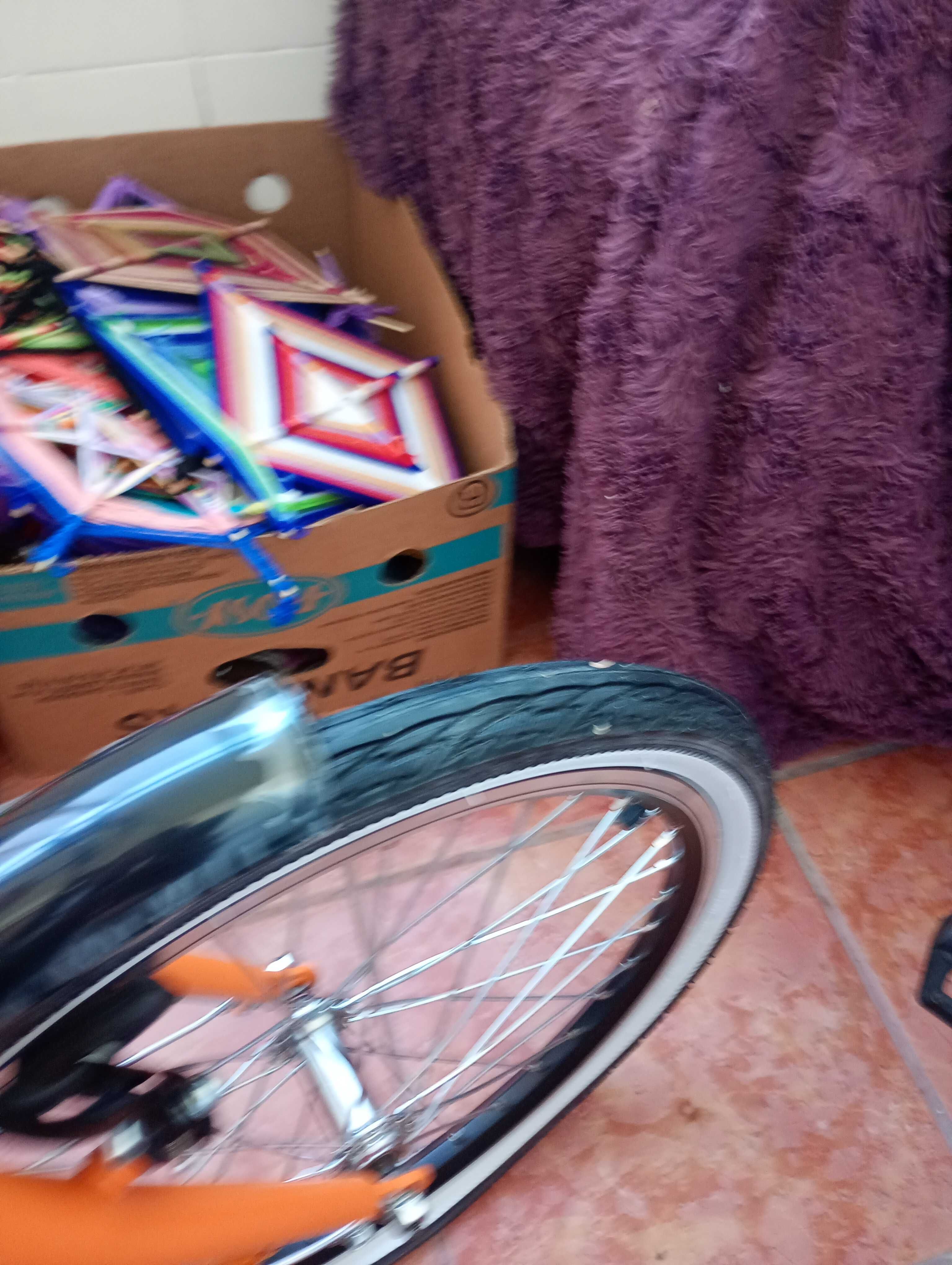 Bicicleta elétrica nova