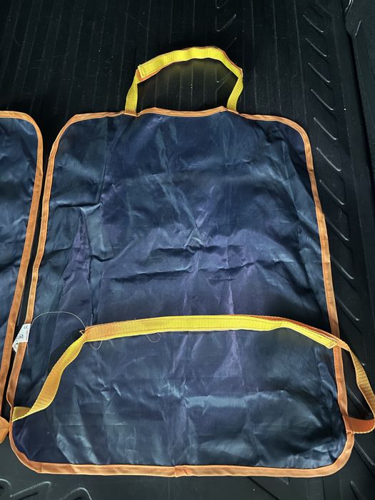 Coberturas costas bancos automóvel criança