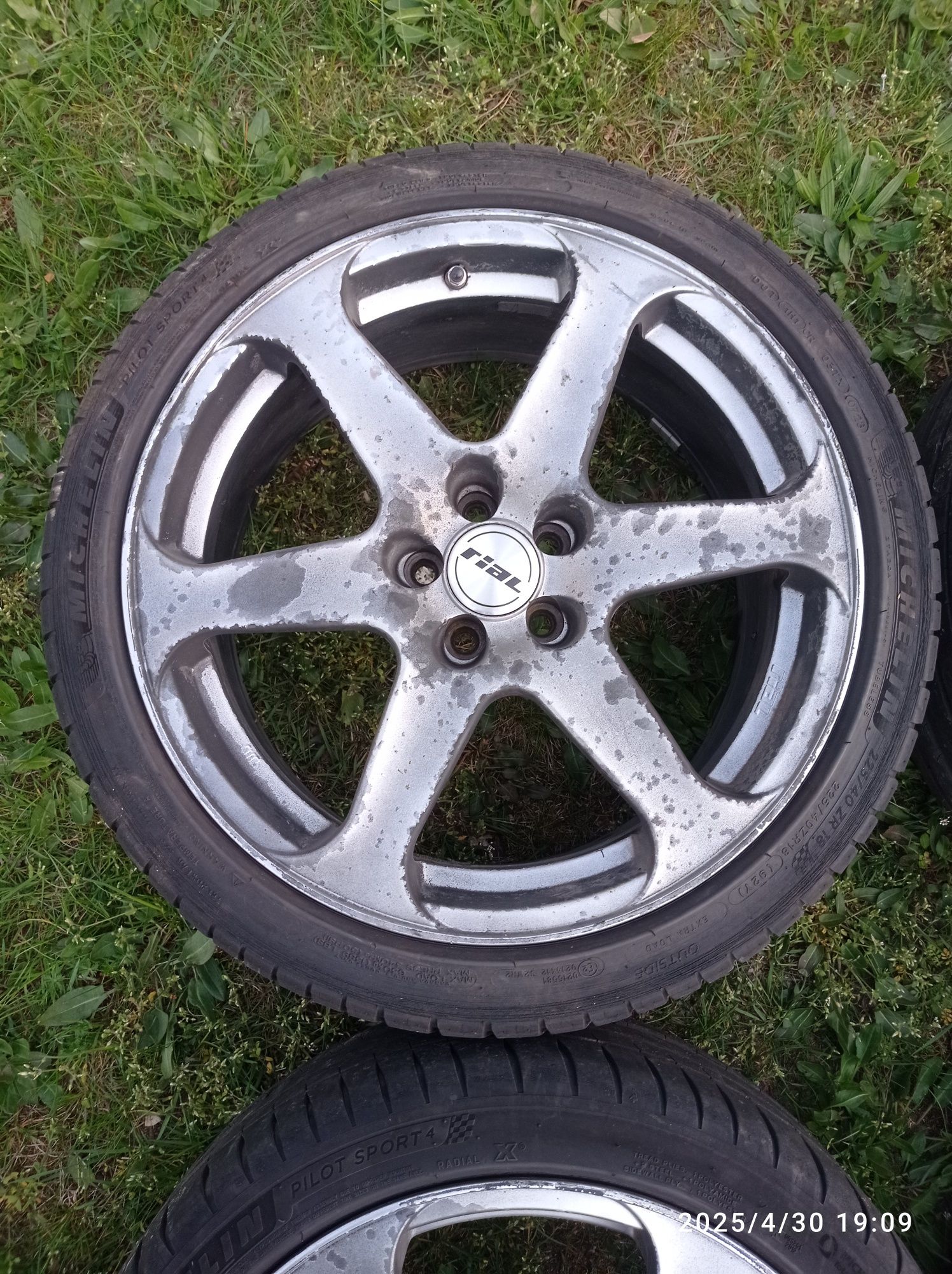 Felgi Rial 18" 5x100 ET35