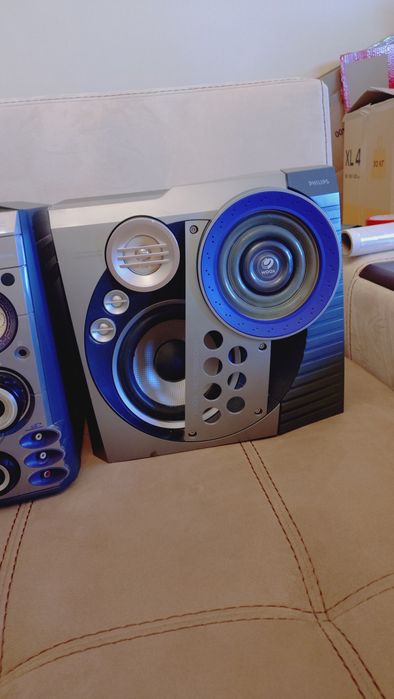 Музичний центр Philips FW M777