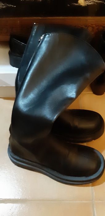 Botas pretas cano alto 35 modelo chunky