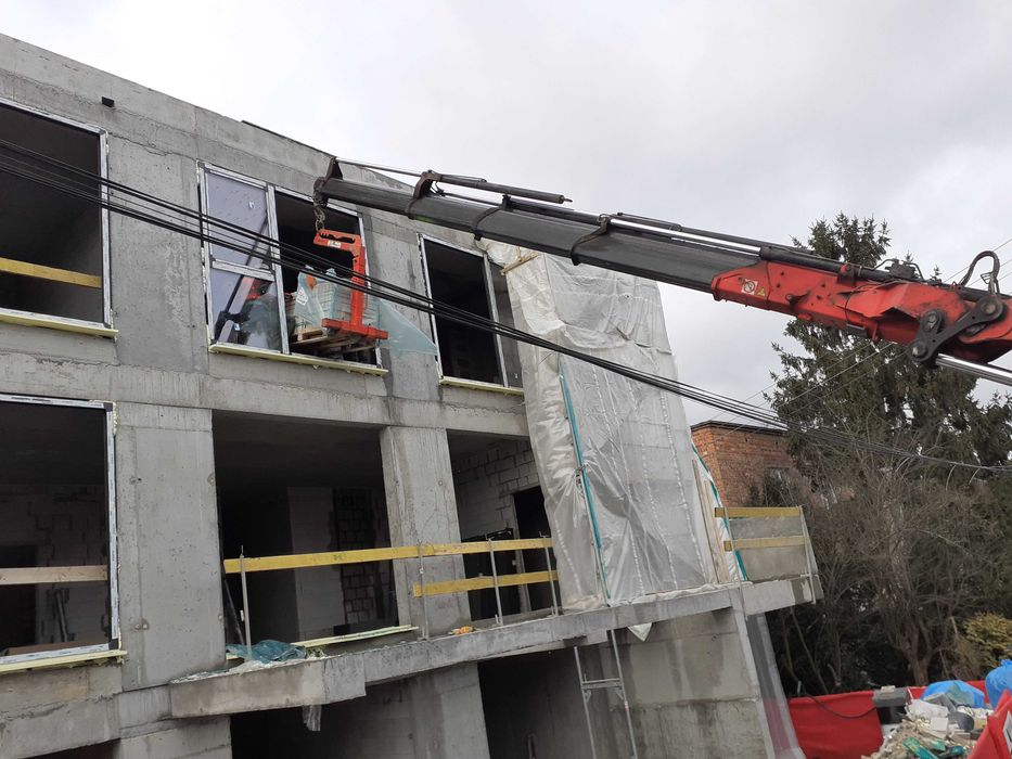 Usługi HDS, transport kontenerów,szalunków maszyn