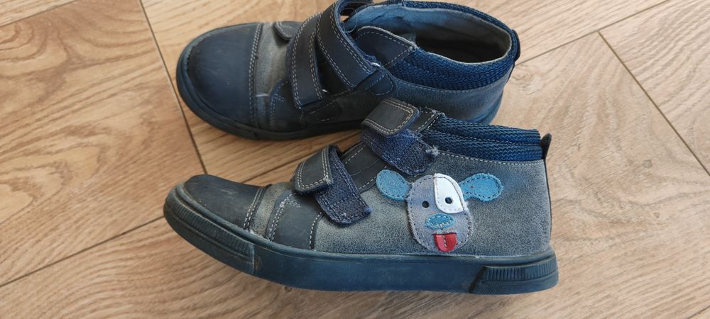 Półbuty skórzane Kornecki chłopięce piesek 30,19.6cm