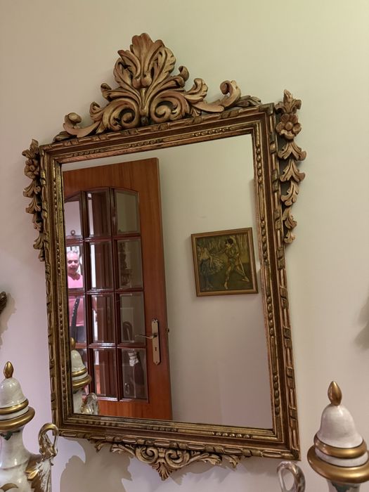 Espelho trabalhado dourado