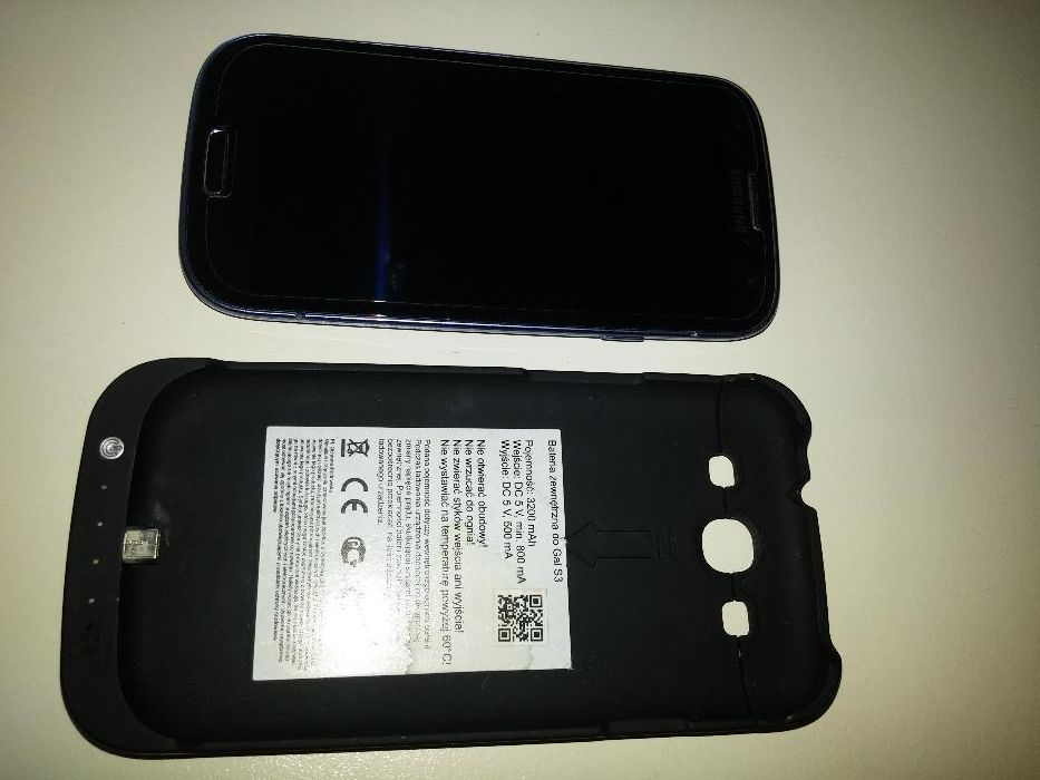 Samsung Galaxy S3 LTE + etui ładujące