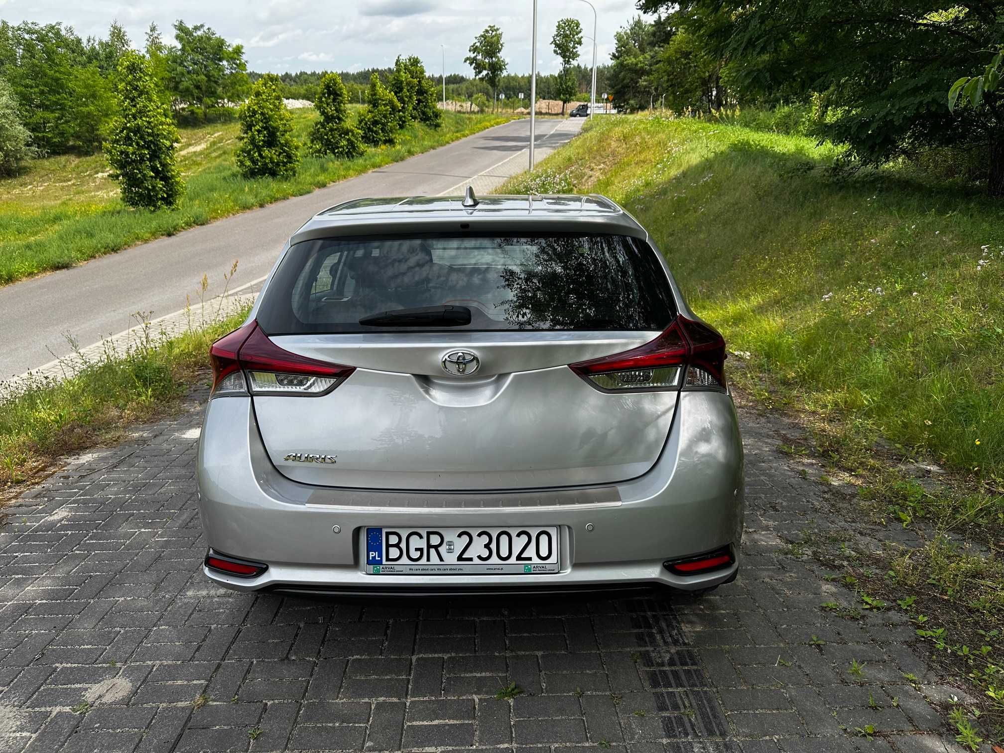 Toyota Auris 2016r 1.33 VVT-i SALON POLSKA mały przebieg
