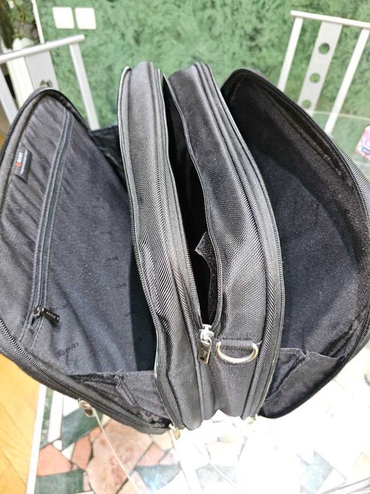 Сумка дорожная – DELSEY – Черная– 18 дюймов – 3 отделения