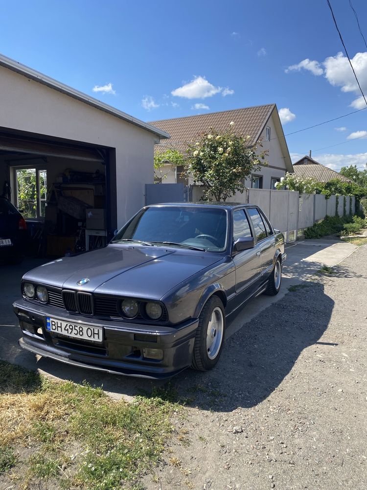 Продам BMW е30  m42b18