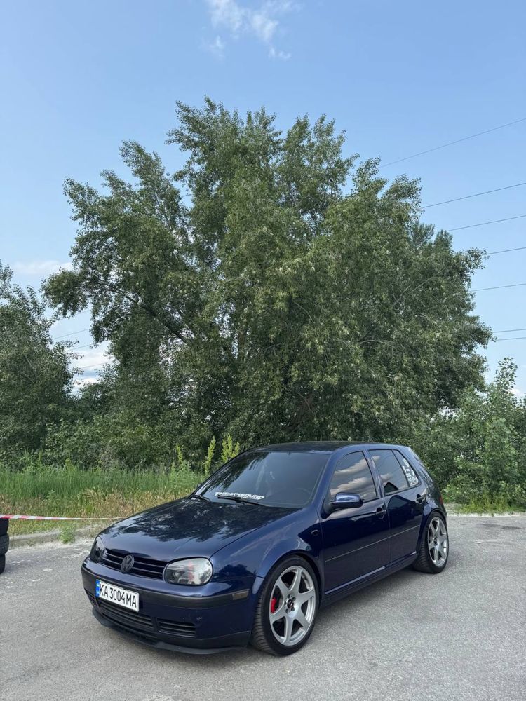 volkswagen golf 4