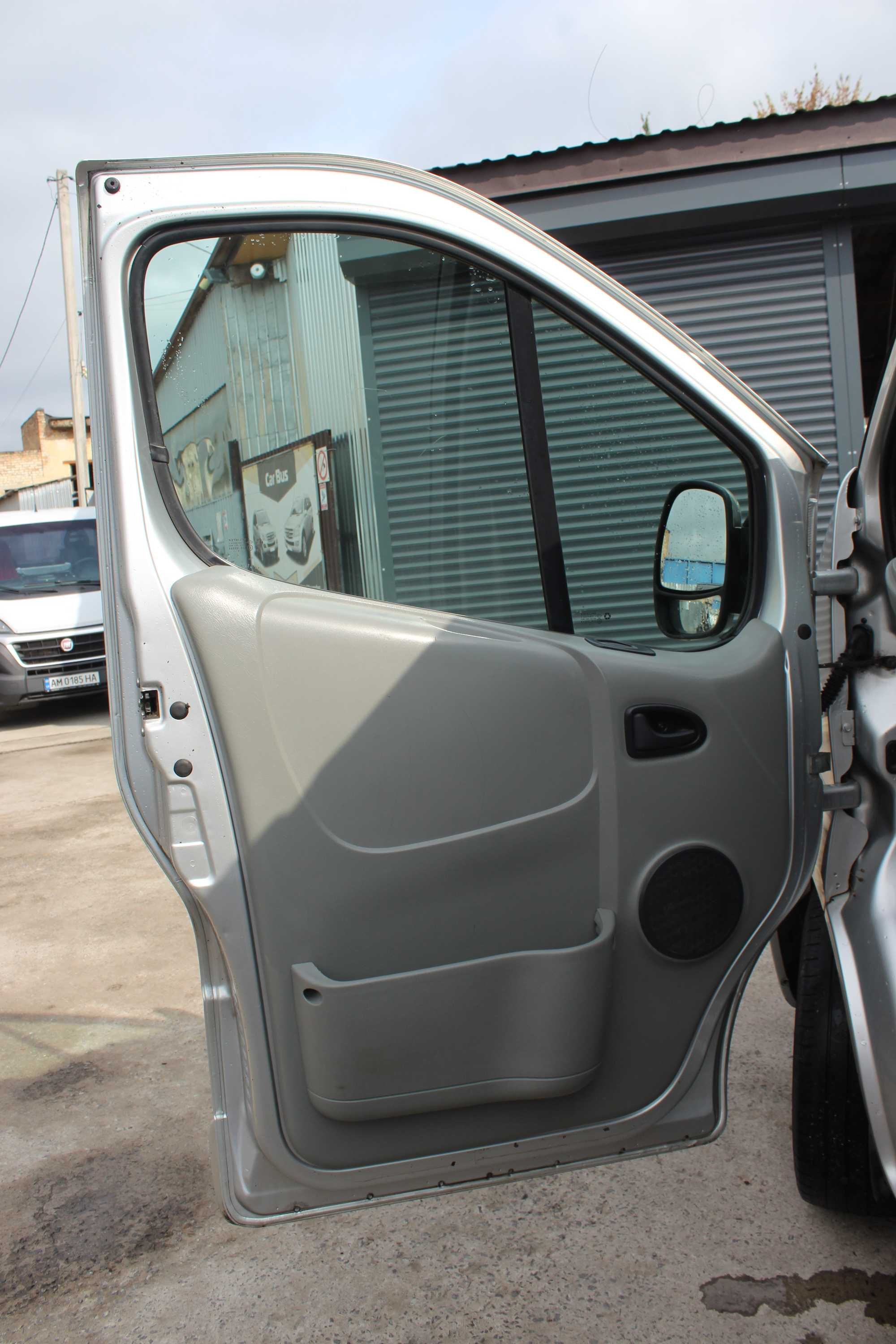 Розборка Трафик 2 Разборка Renault Trafic Стопи Салон Двері ГУР ТНВД