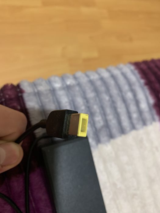 Блок питания для ноутбука Lenovo
