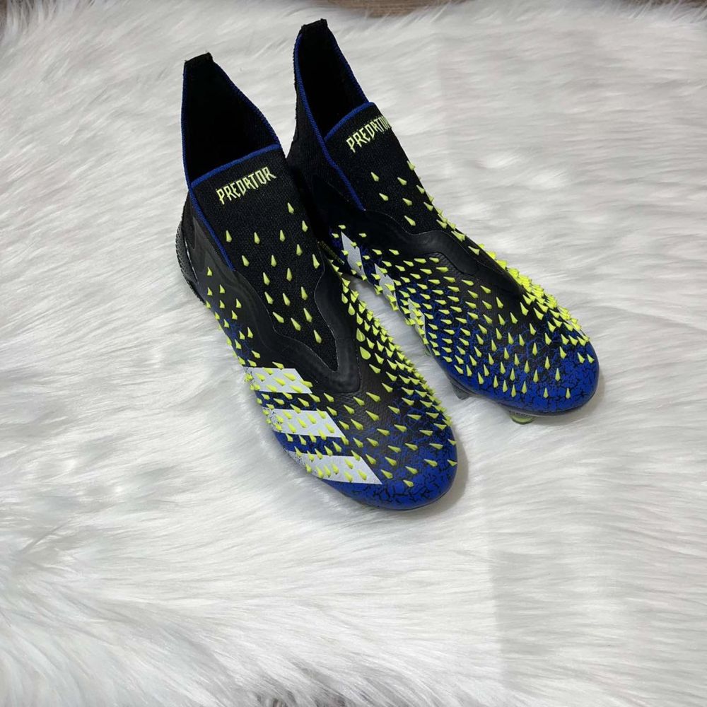 Бутси Adidas Predator Freak