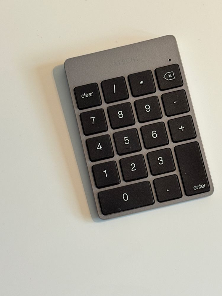 Satechi Slim Wireless Keypad/ Apple / klawiatura numeryczna Bluetooth