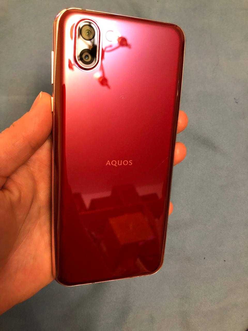 Sharp Aquos R2 4/64 red 706 SH
