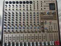 Mikser ,,phonic"
