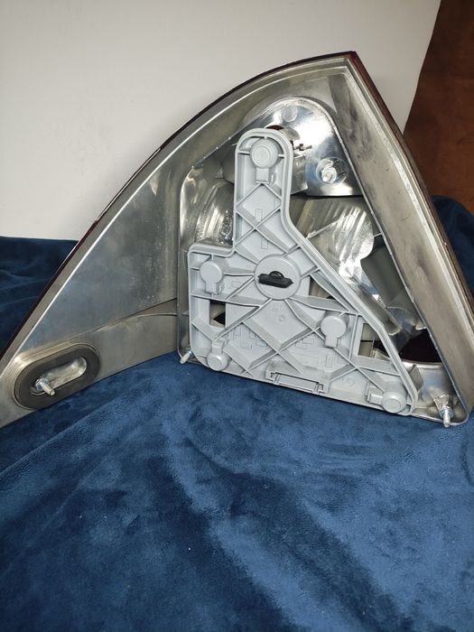 Lampa Mercedes W203