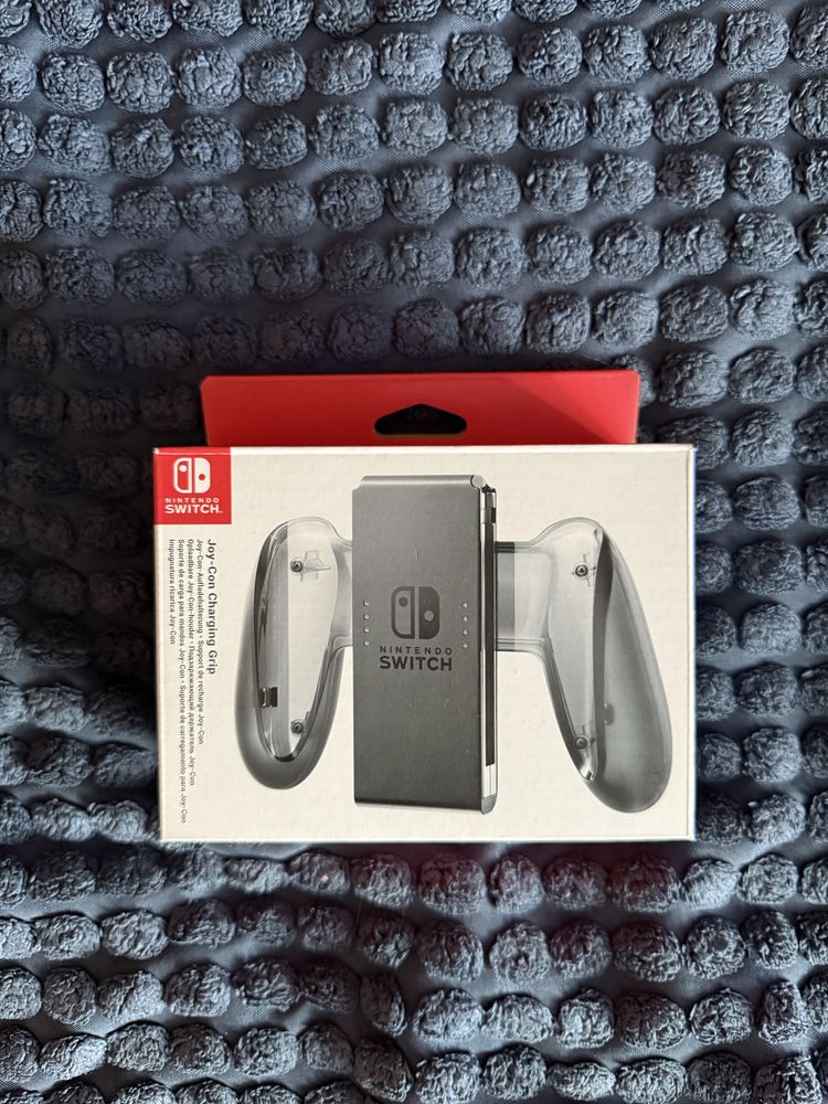 Nintendo Switch OLED + akcesoria