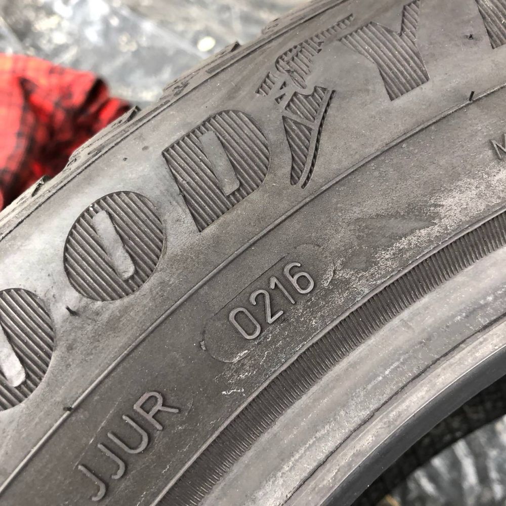 Шини 205/55 r16 Goodyear Всесезон 2шт 2016р (161)