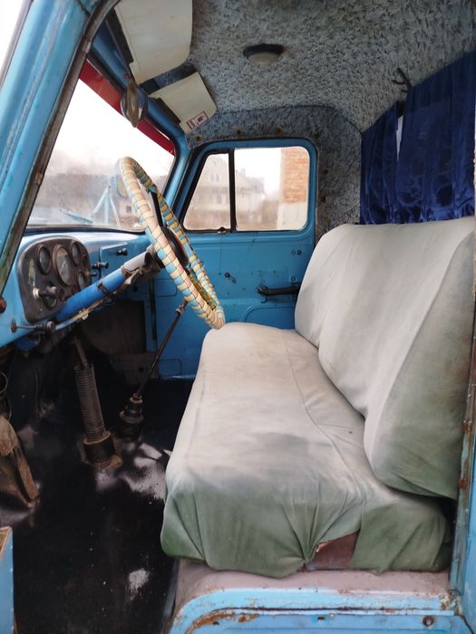 Продам ГАЗ 52    на ходу