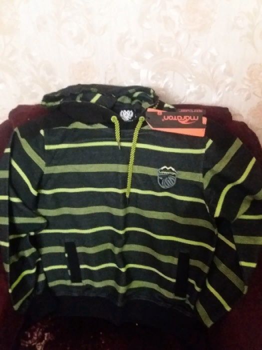 Продам свитера