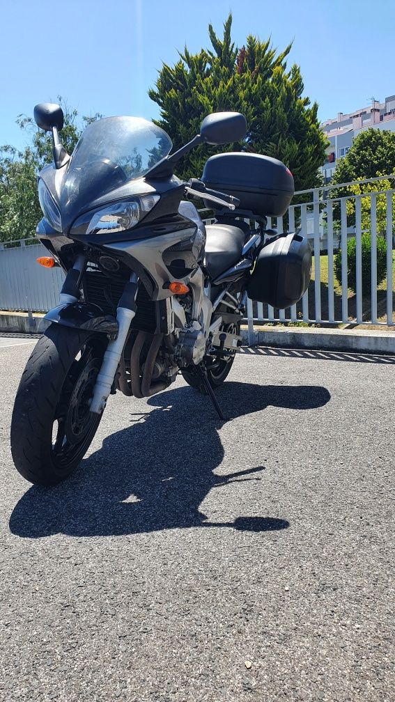 Yamaha FZ6 S- 2007 - 72.000 km