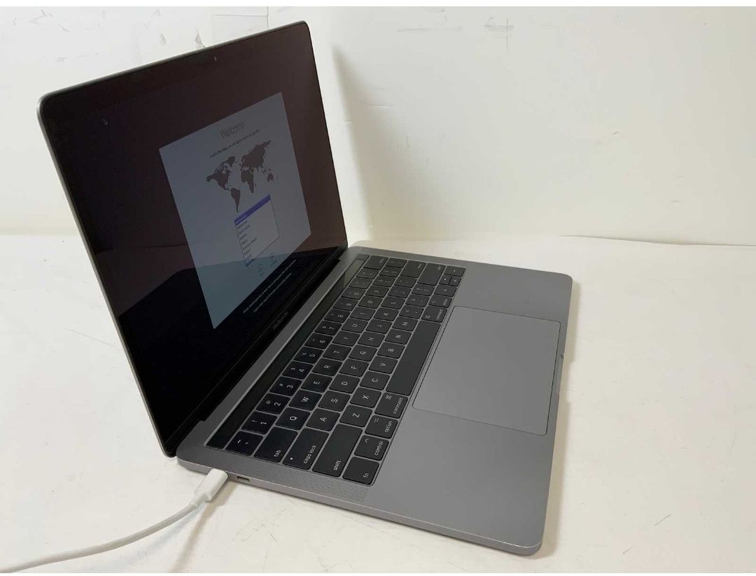 MacBook Pro 13" I7 16Gb 500 SSD Defeito Touchbar