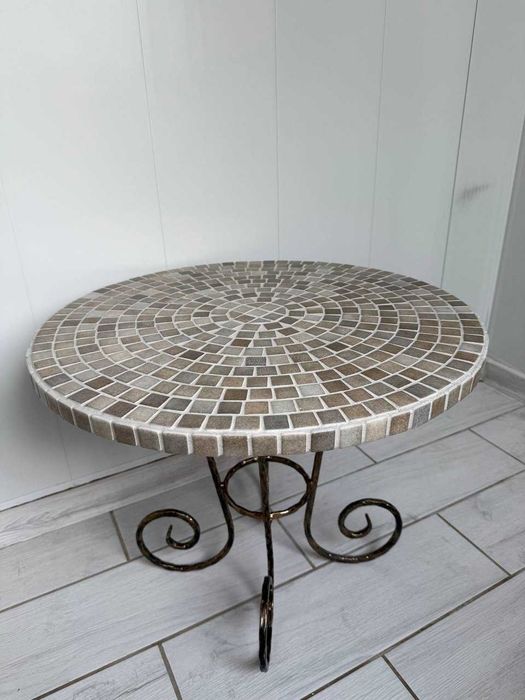 стіл садовий круглий з мозаїкою
