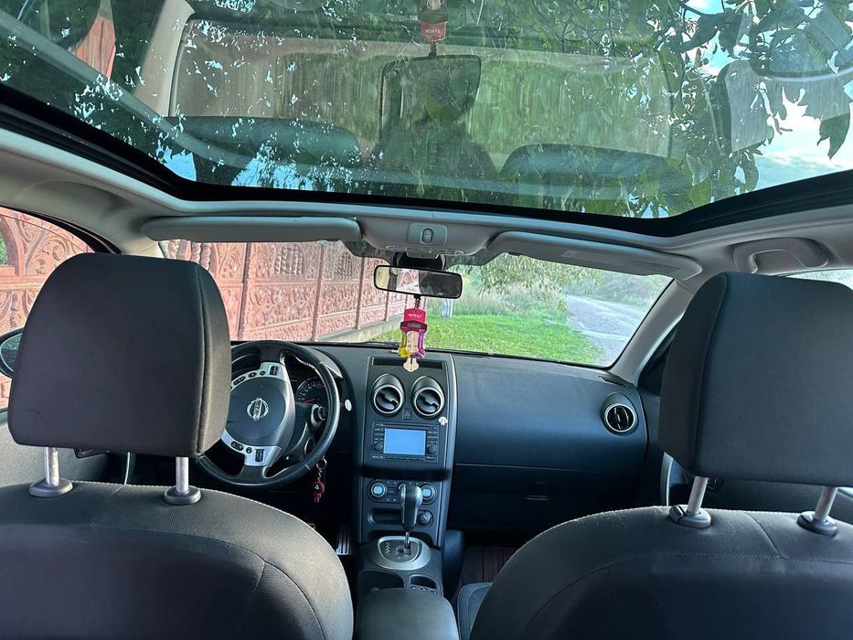 Продам авто Nissan Qashqai 2010