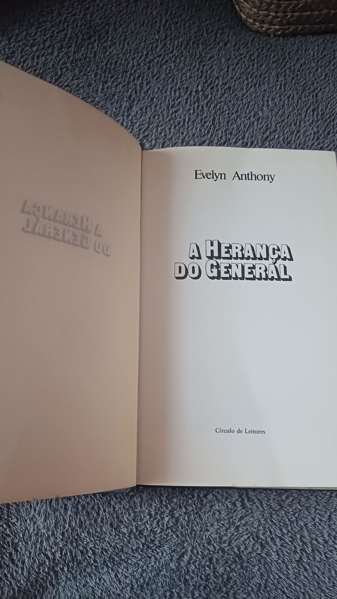 Livro " A herança do General"