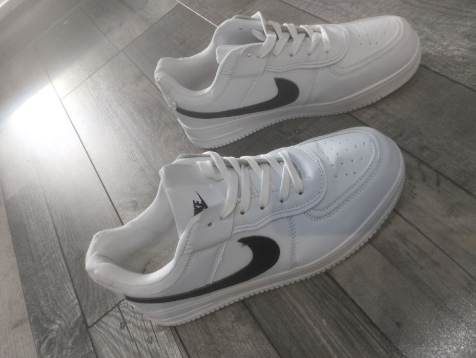 Buty trampki tenisówki białe42/ 43-27 cm unisex