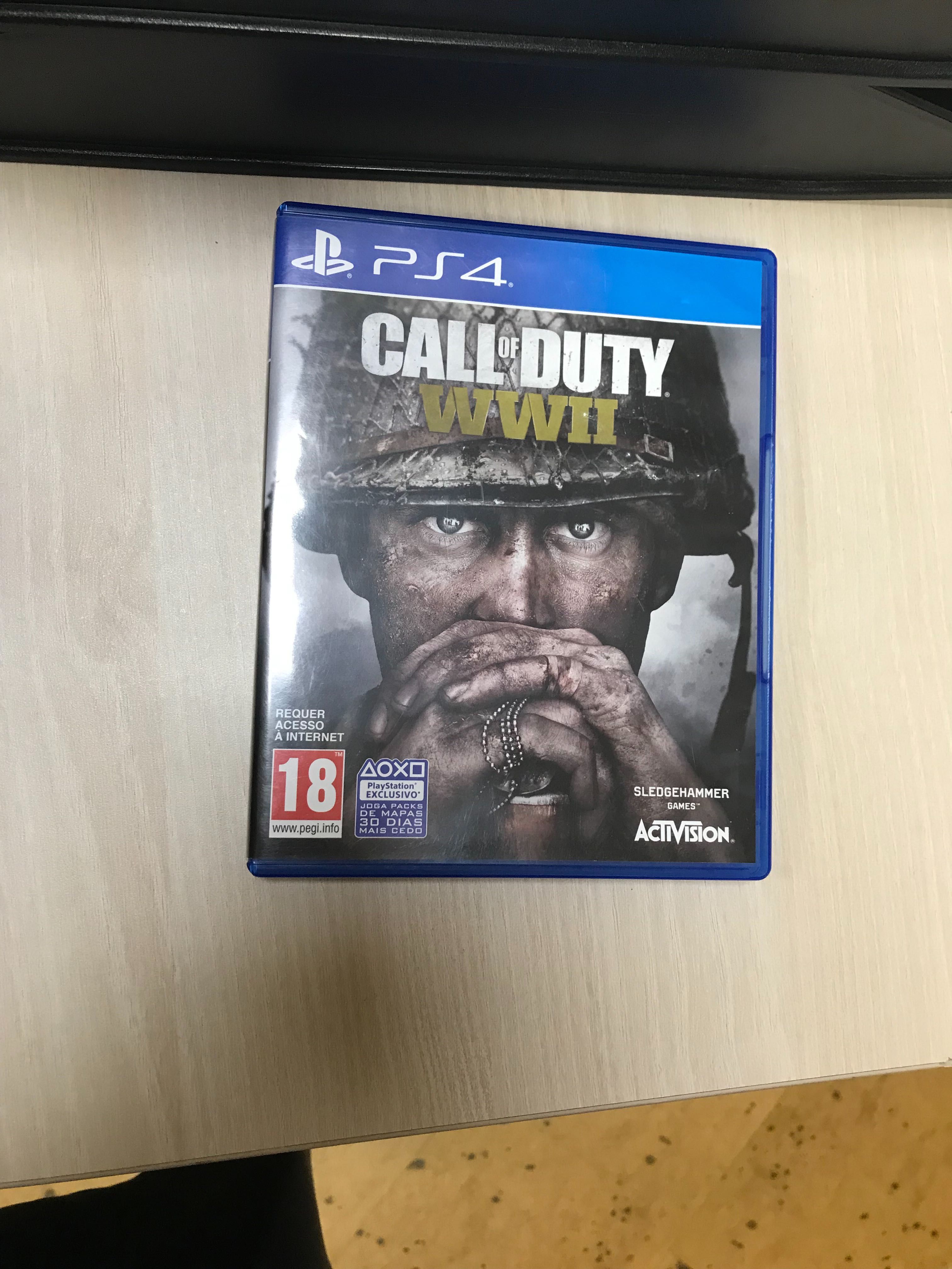 PlayStation 4 + Comando SONY + Jogos (Tudo Incluído)