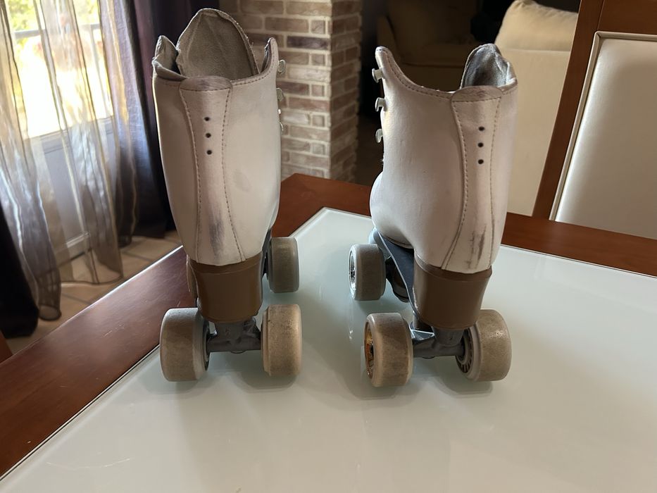 Patins para venda - tamanho 240