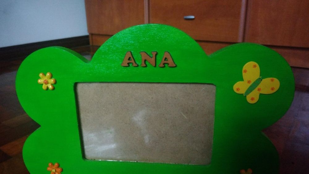 Moldura para fotografias personalizada - 'Ana'